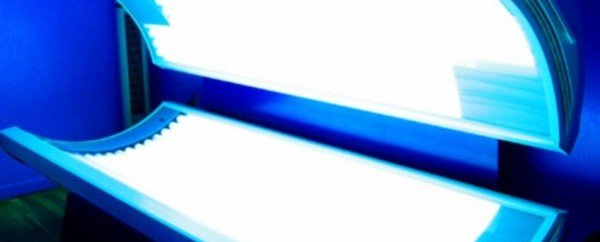 Il pericolo delle lampade solari, soprattutto per i giovani