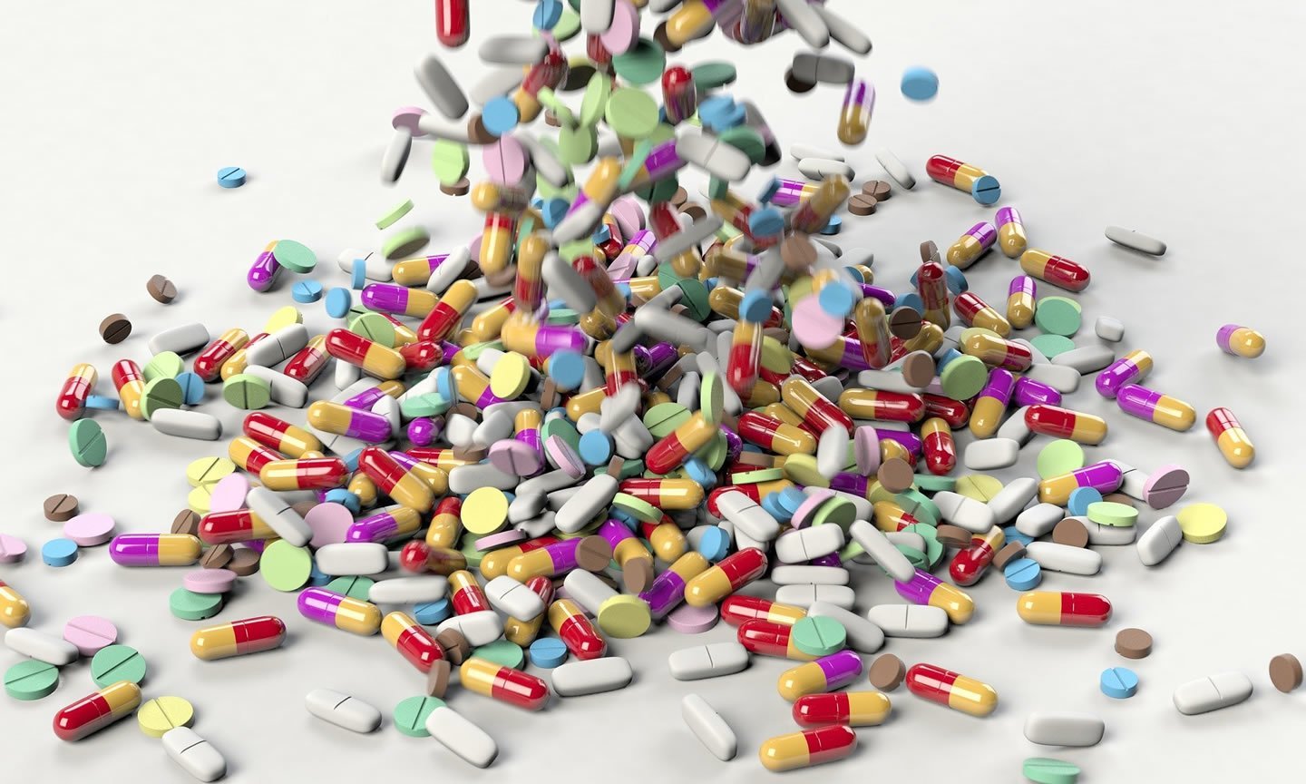 Farmaci in vacanza: le regole dell’AIFA